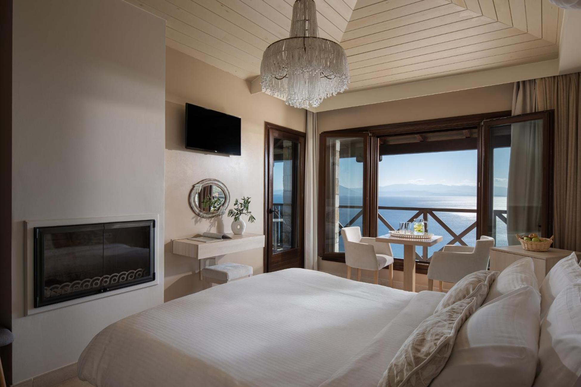 Karavia Lux Inn Afissos Eksteriør billede