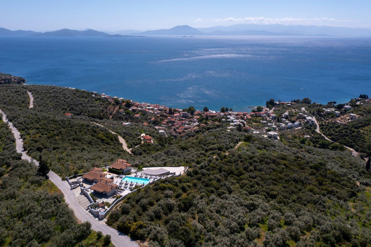 Karavia Lux Inn Afissos Eksteriør billede